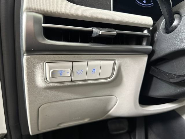 Certified 2025 Hyundai Tucson SEL image 48