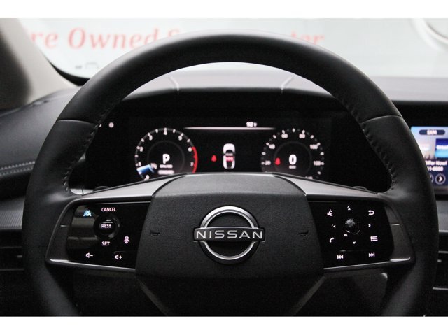 Used 2025 Nissan Murano SV AWD/4WD image 16