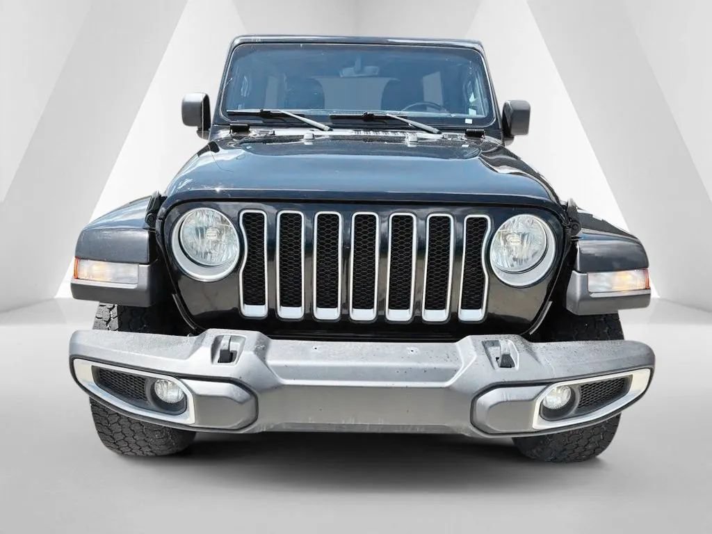 Used 2021 Jeep Wrangler Unlimited Sahara w/ Uconnect 4C Nav & Sound Group AWD/4WD image 2