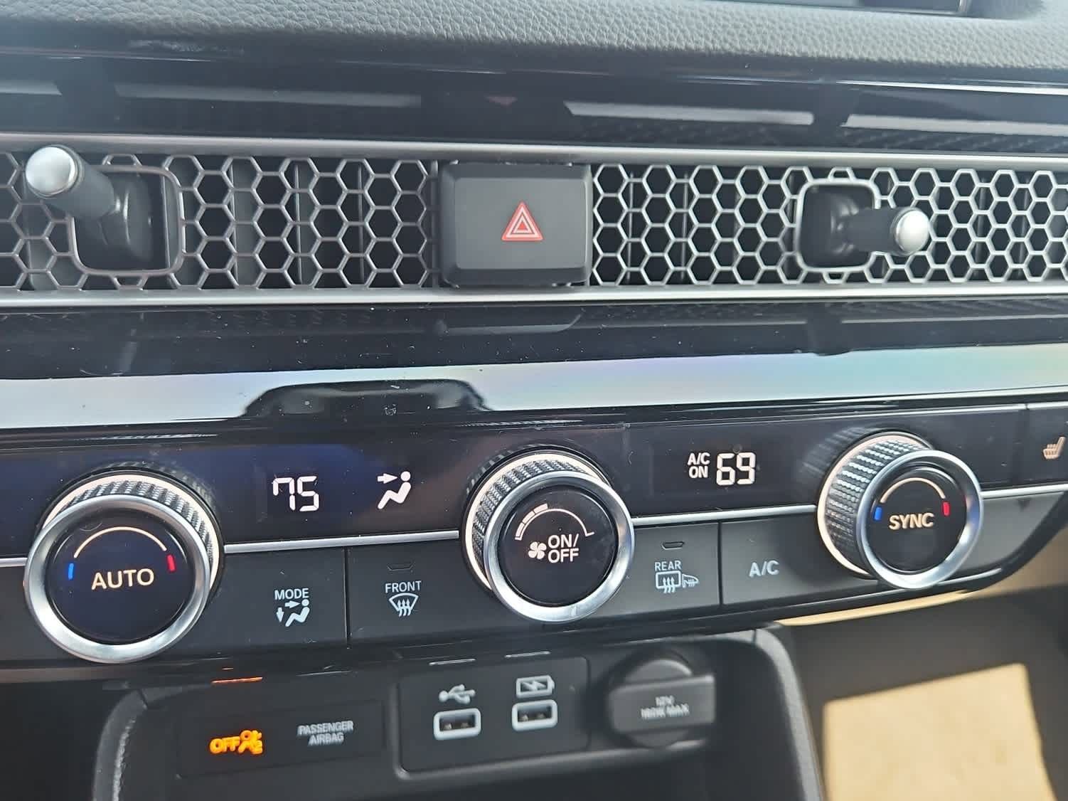 Used 2024 Honda Civic Sport Touring image 17