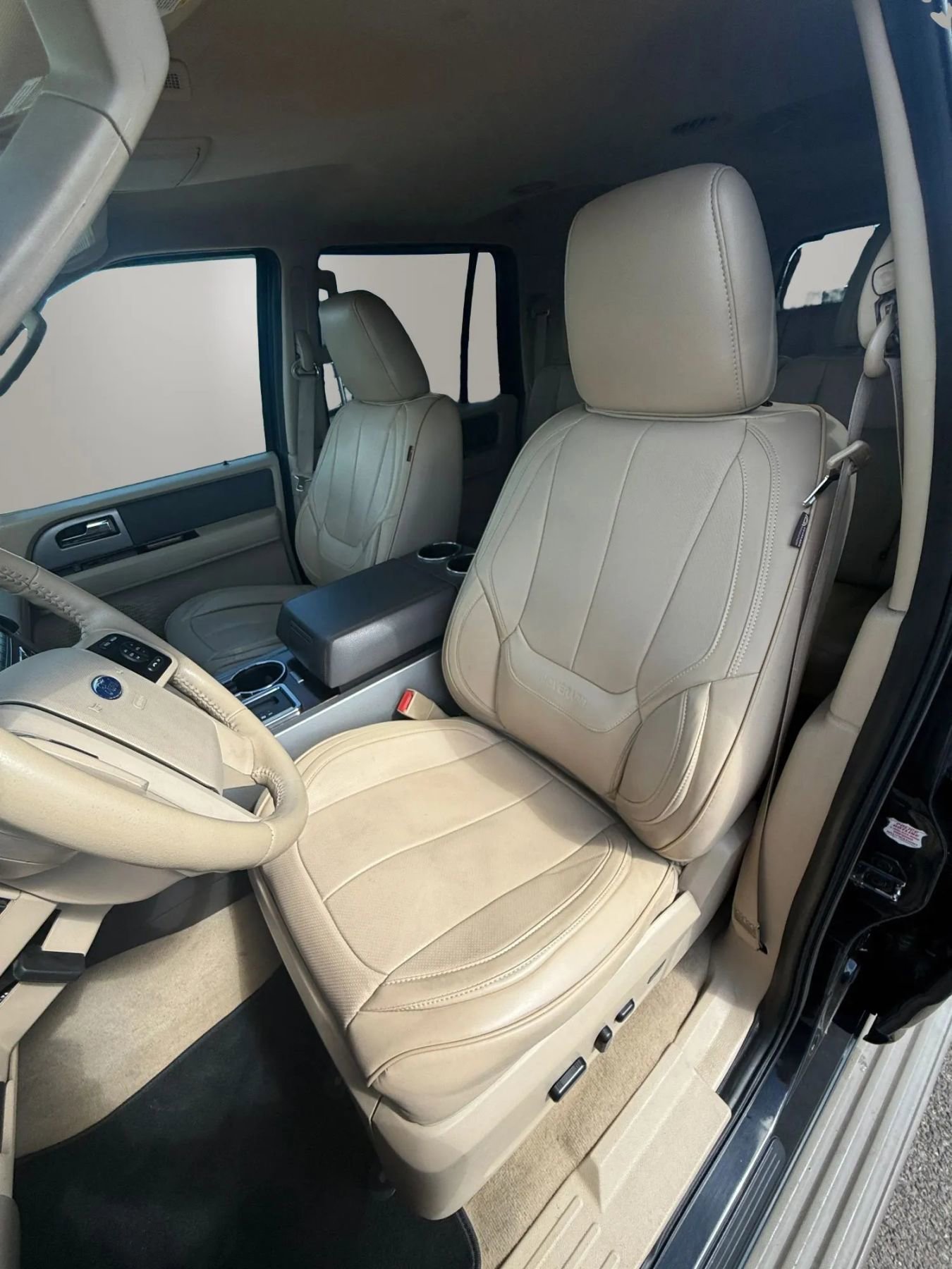 Used 2014 Ford Expedition EL XLT w/ Equipment Group 202A AWD/4WD image 30