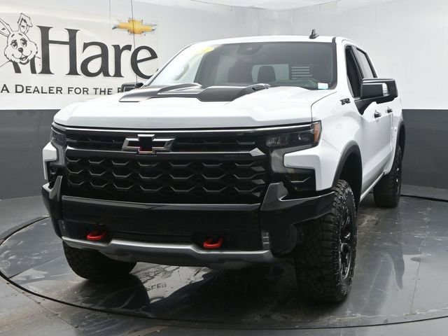 Used 2024 Chevrolet Silverado 1500 ZR2 w/ Technology Package image 33