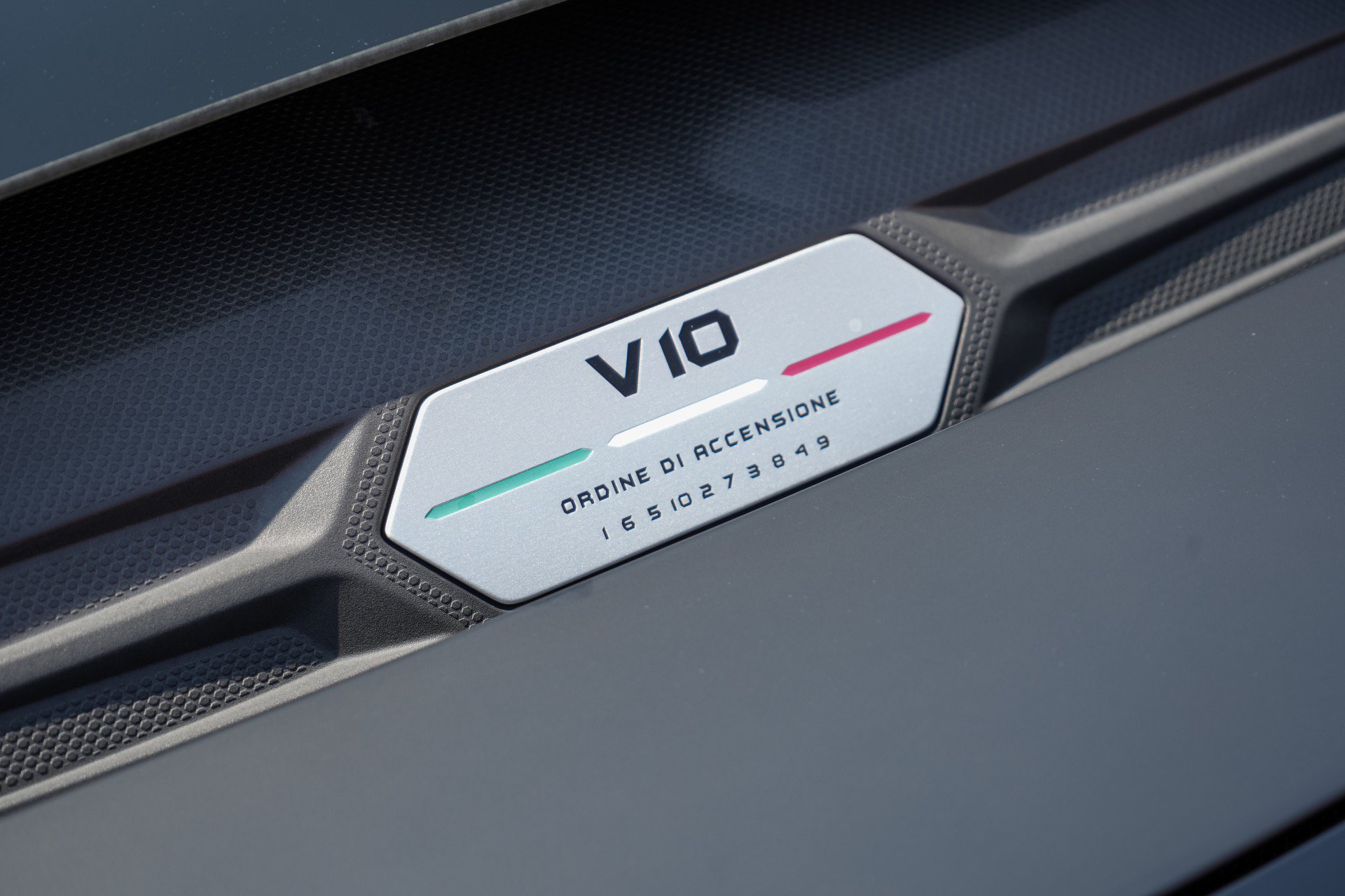 Used 2020 Lamborghini Huracan EVO AWD/4WD image 12
