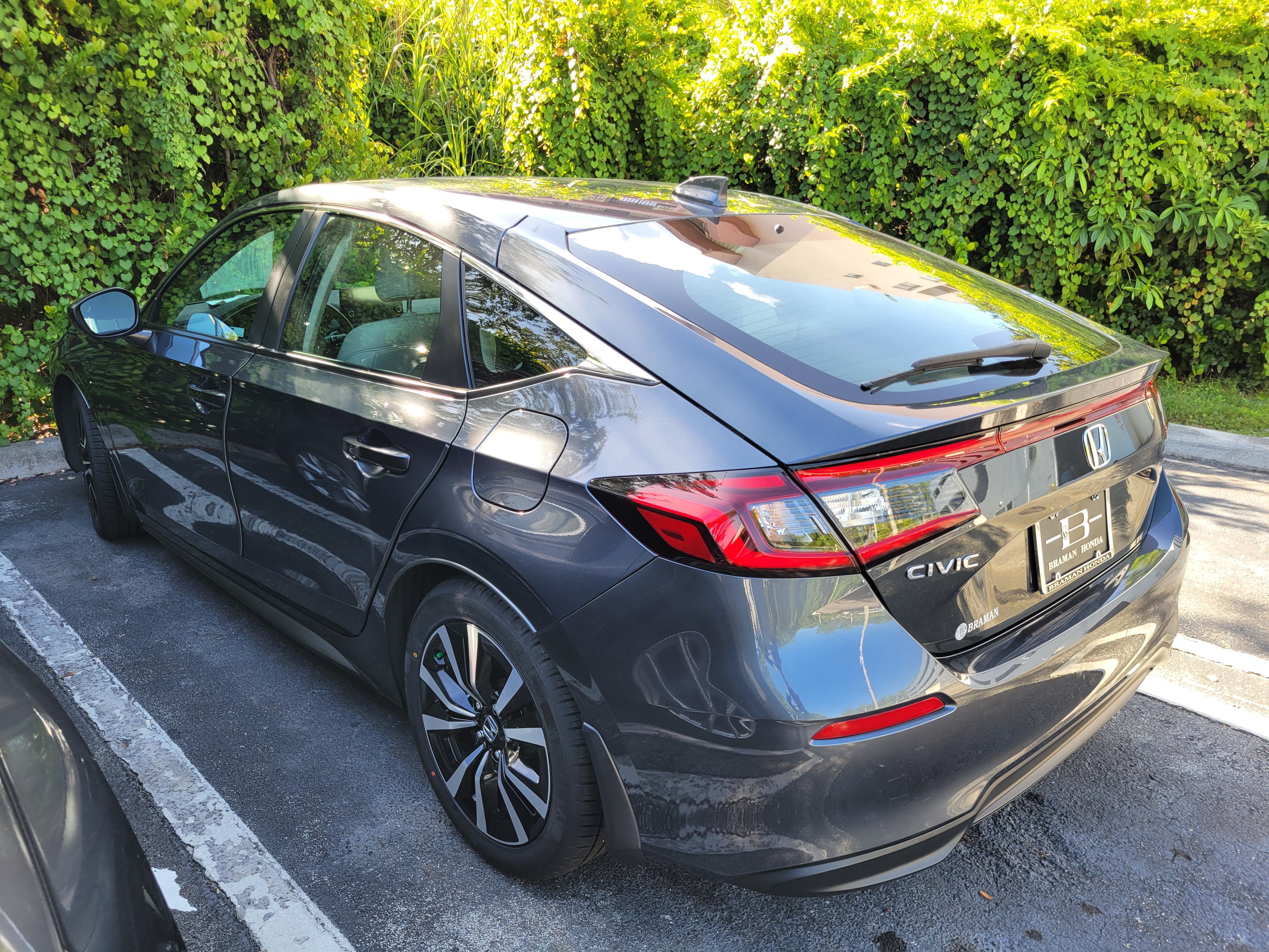 Certified 2024 Honda Civic EX-L image 4