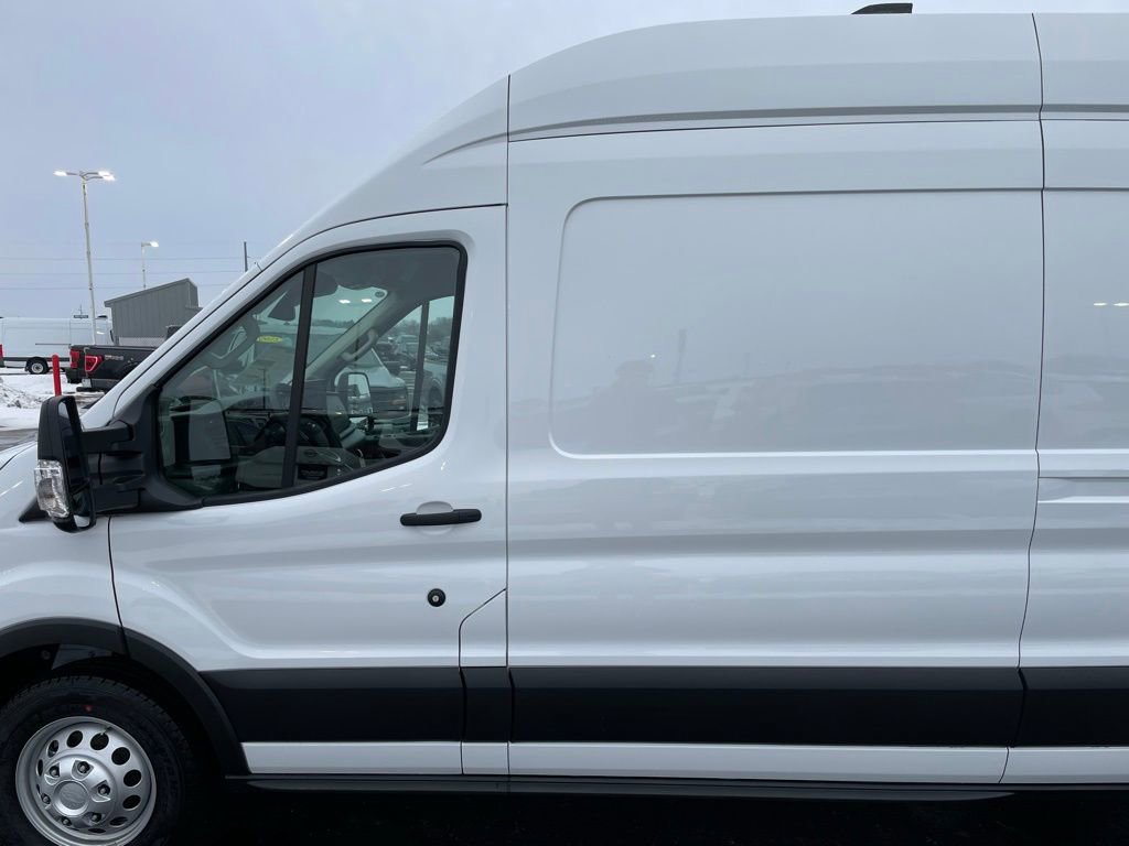 New 2026 Ford Transit 350 148 High Roof DRW AWD w/ Load Area Protection Package image 39