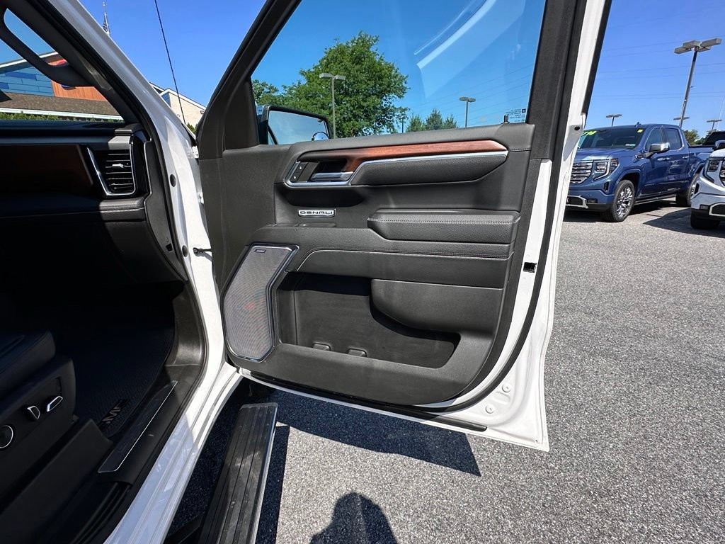 Certified 2024 GMC Sierra 1500 Denali w/ Denali Reserve Package AWD/4WD image 15