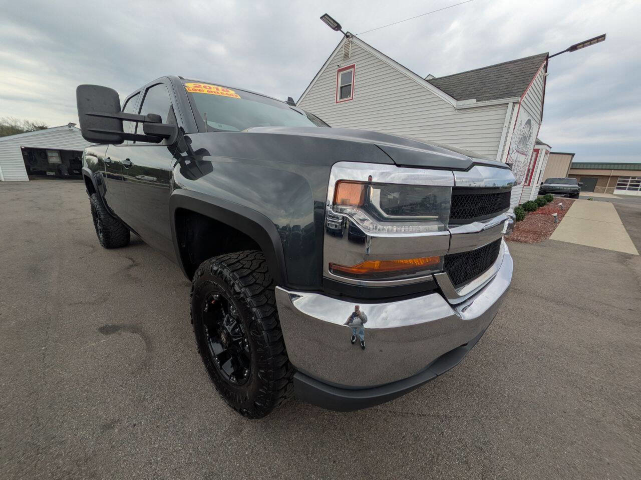 Used 2018 Chevrolet Silverado 1500 LT image 6