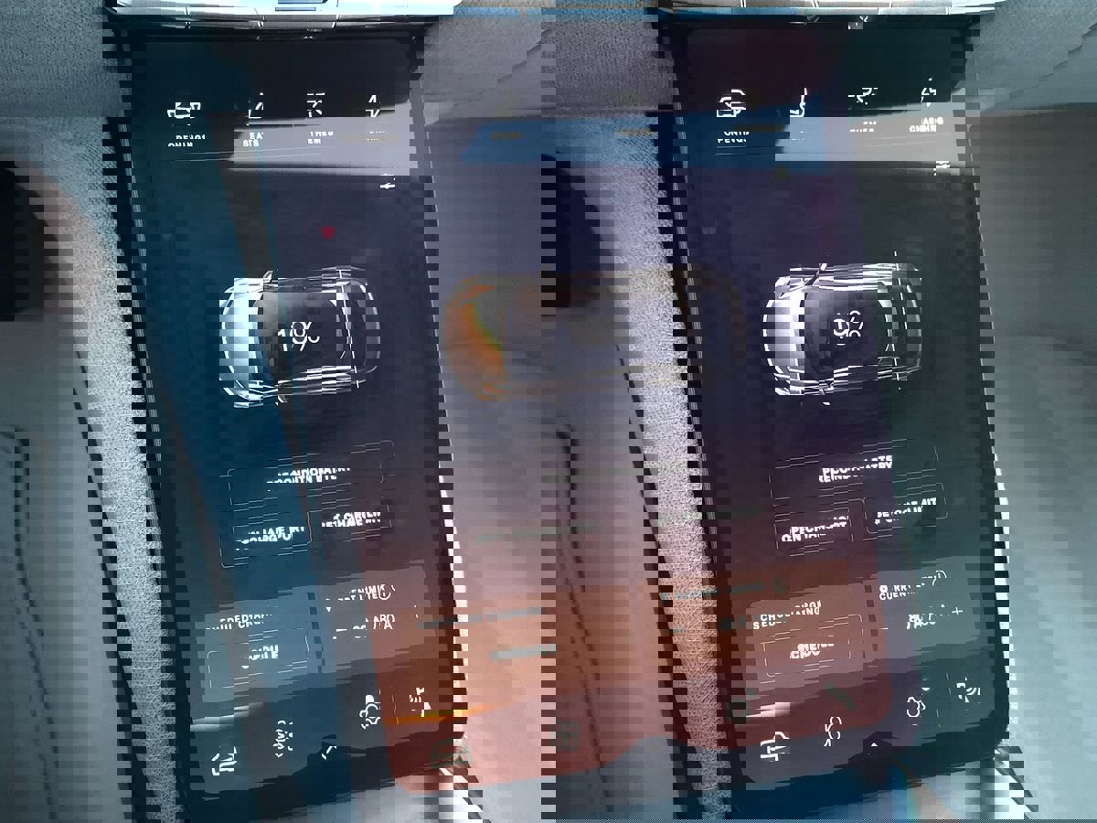 Used 2025 Lucid Air Pure image 42