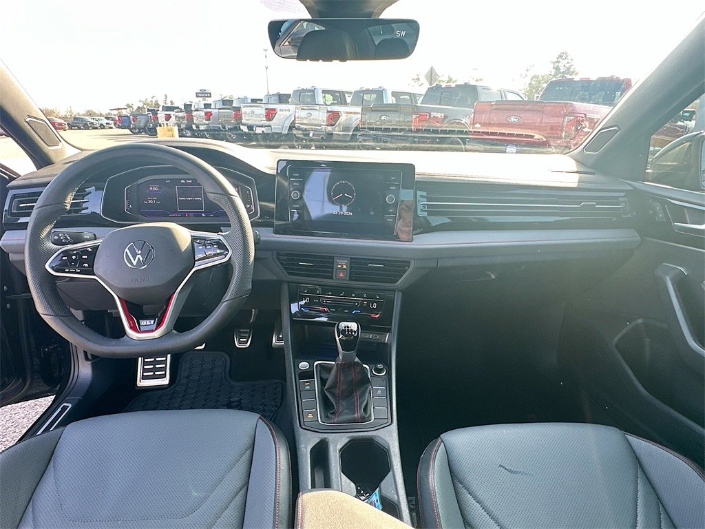 Used 2025 Volkswagen Jetta GLI Autobahn image 3