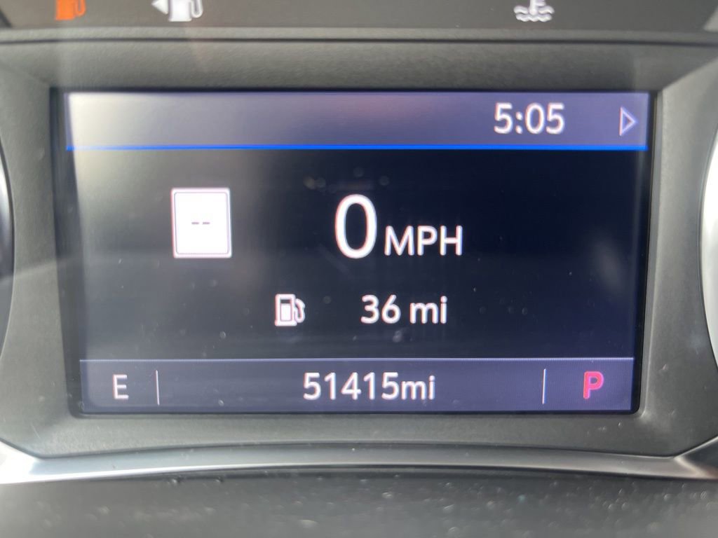 Used 2023 GMC Acadia SLT image 14