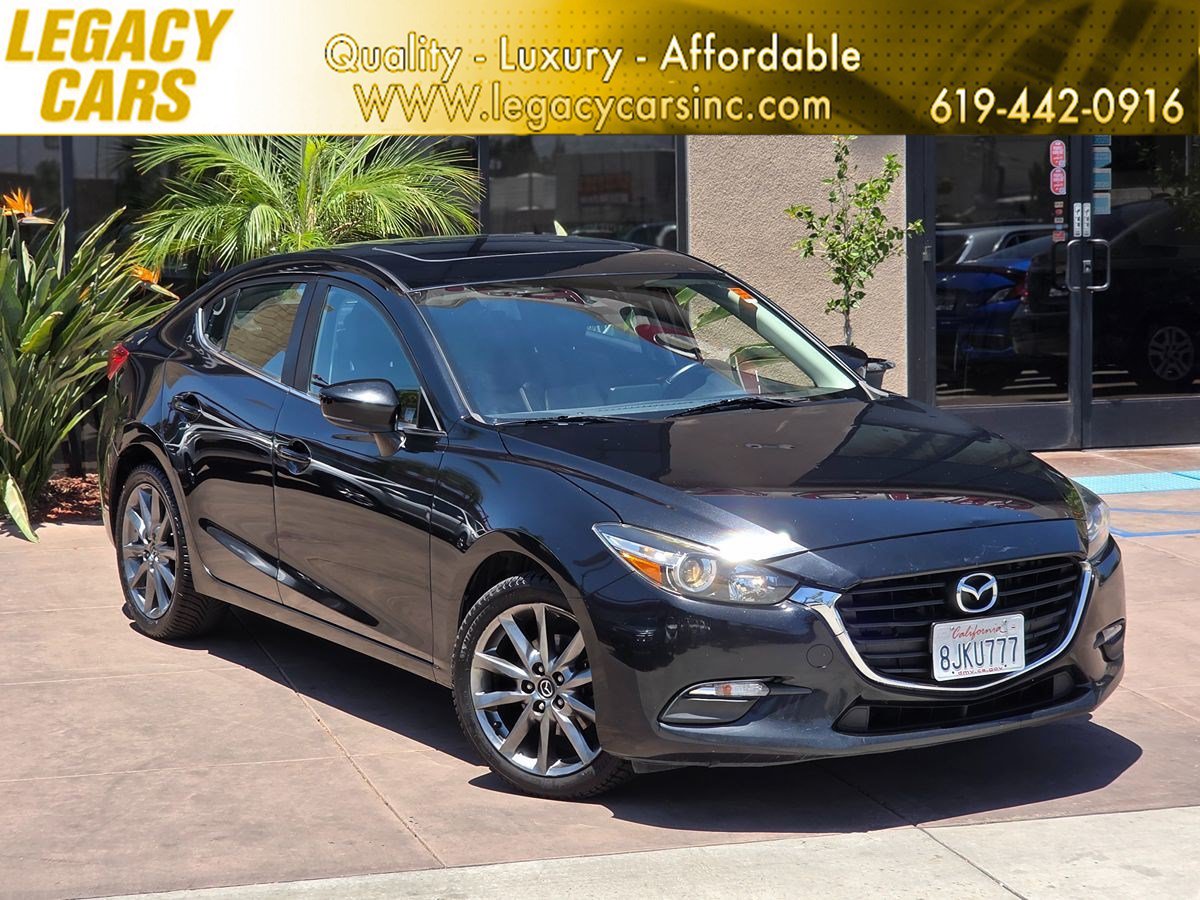 Used 2018 MAZDA MAZDA3 Touring FWD video 1