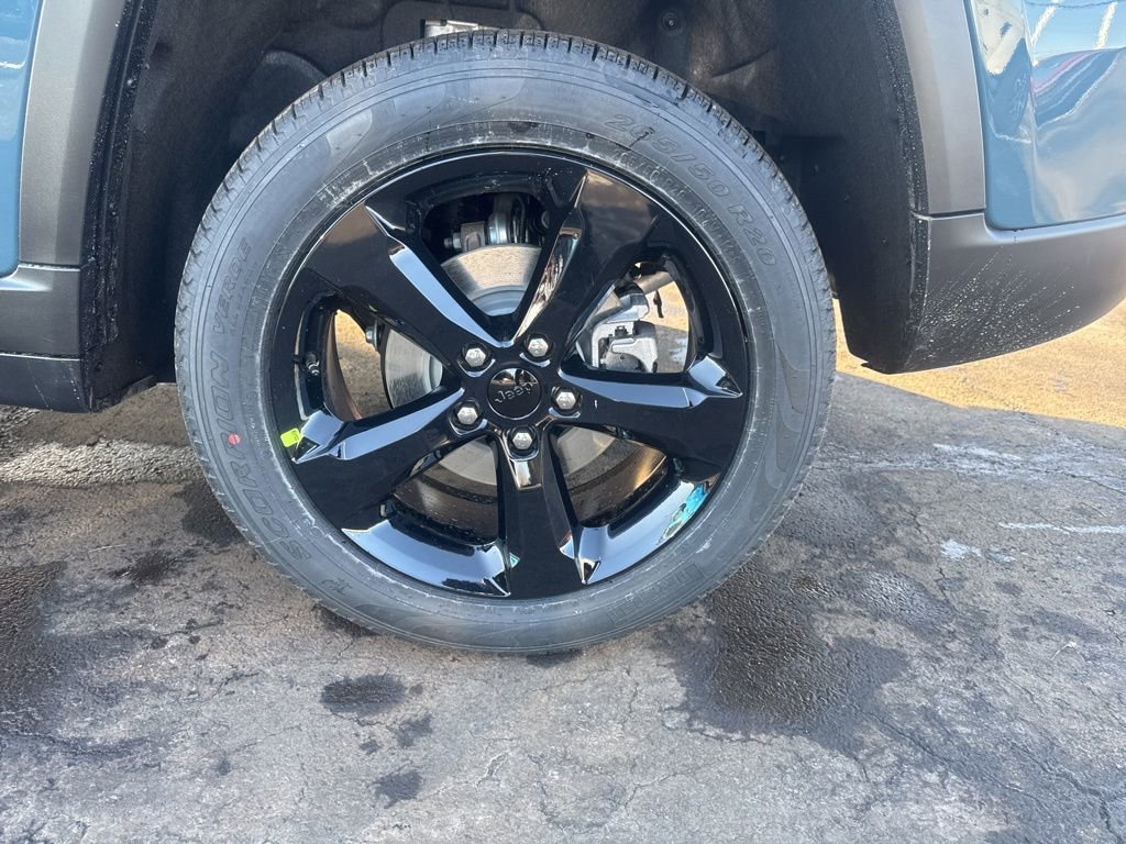 New 2026 Jeep Grand Cherokee Limited image 38