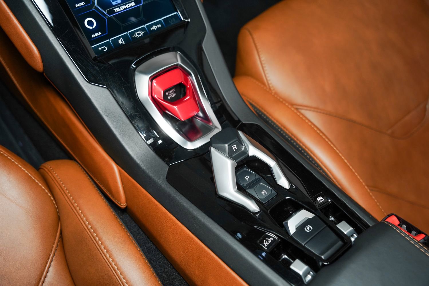 Used 2021 Lamborghini Huracan EVO image 40