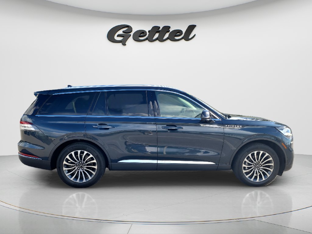 Used 2024 Lincoln Aviator Reserve RWD image 4