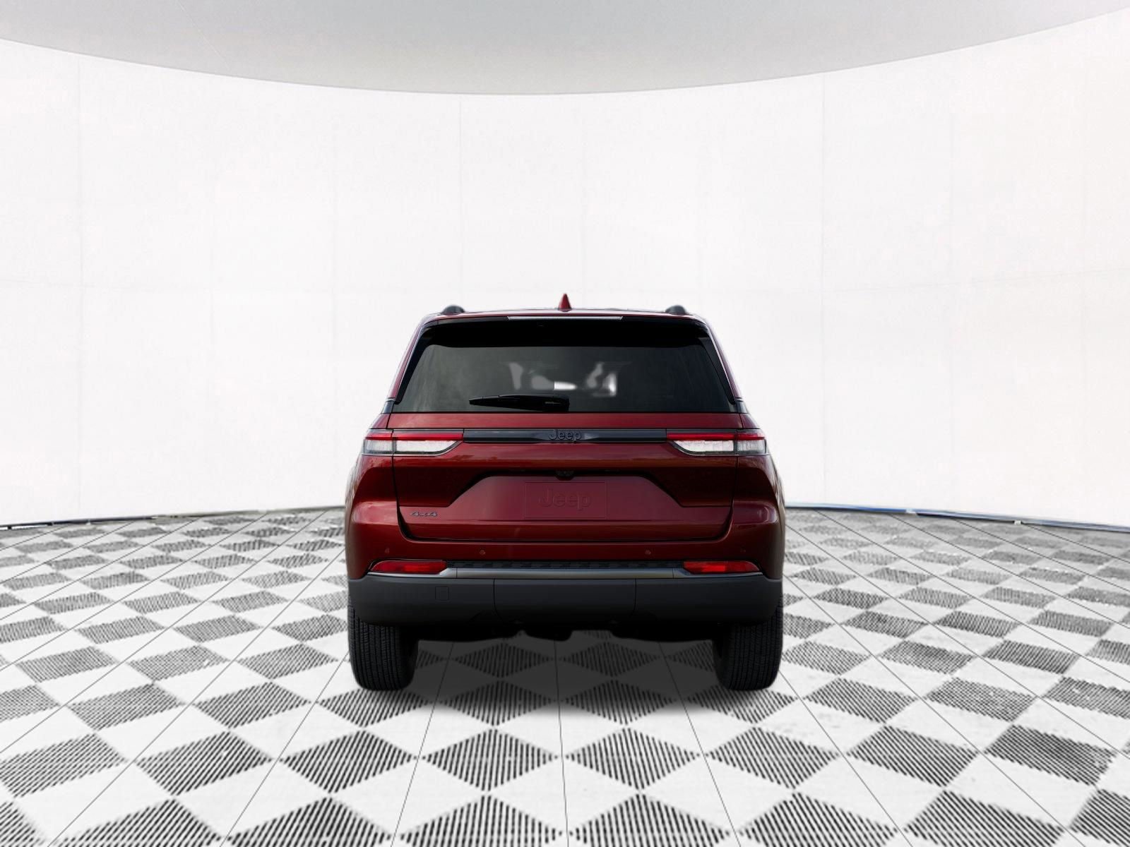 New 2026 Jeep Grand Cherokee Altitude image 10