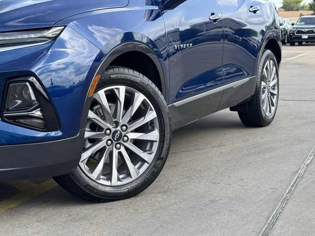 Used 2022 Chevrolet Blazer Premier w/ Enhanced Convenience Package FWD image 3