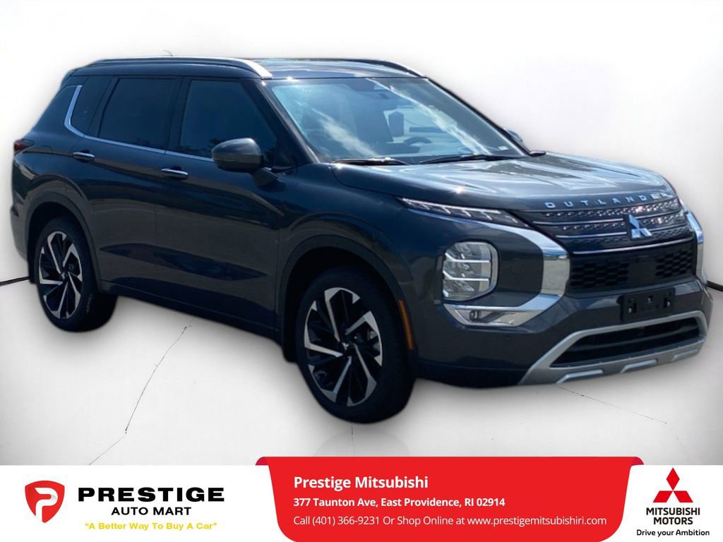 New 2024 Mitsubishi Outlander SEL