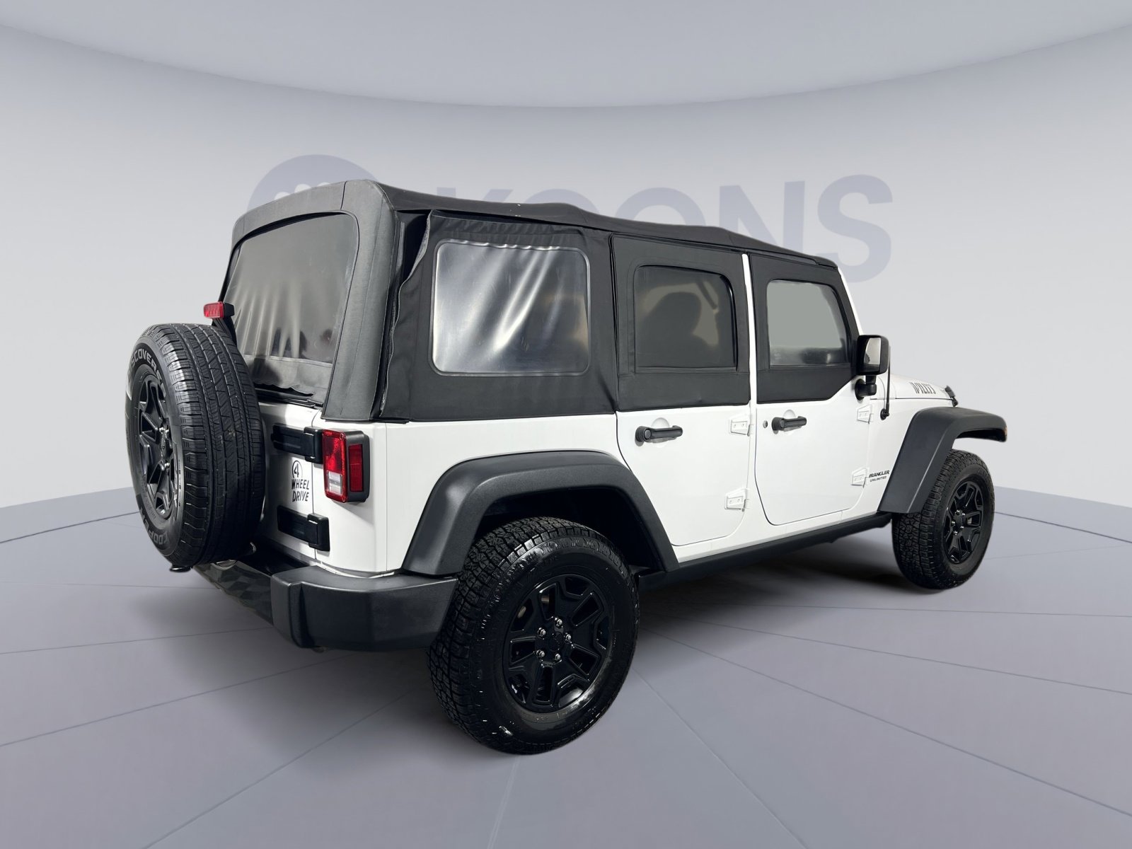 Used 2016 Jeep Wrangler Unlimited Willys image 7