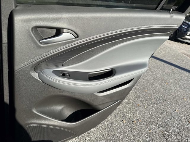 Used 2020 Buick Envision Essence image 18