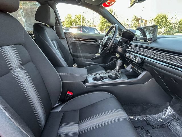 Used 2025 Honda Civic Sport image 17