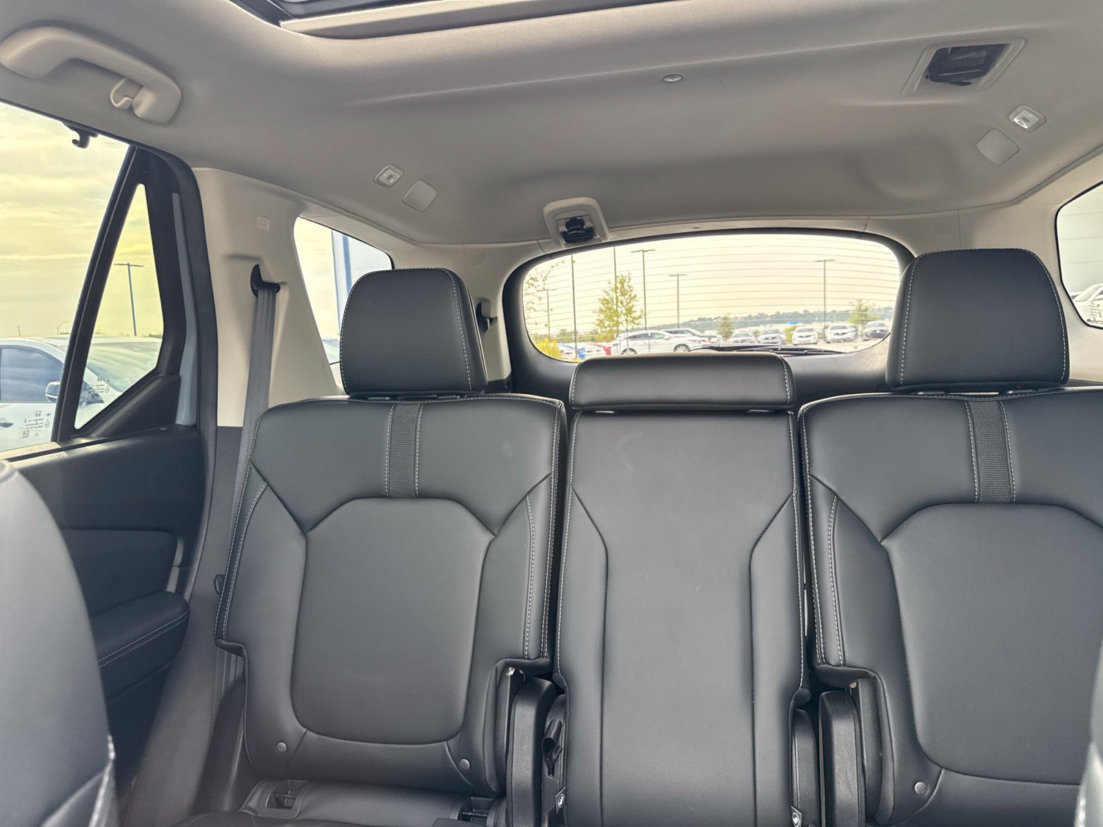 Used 2024 Honda Pilot Touring image 22