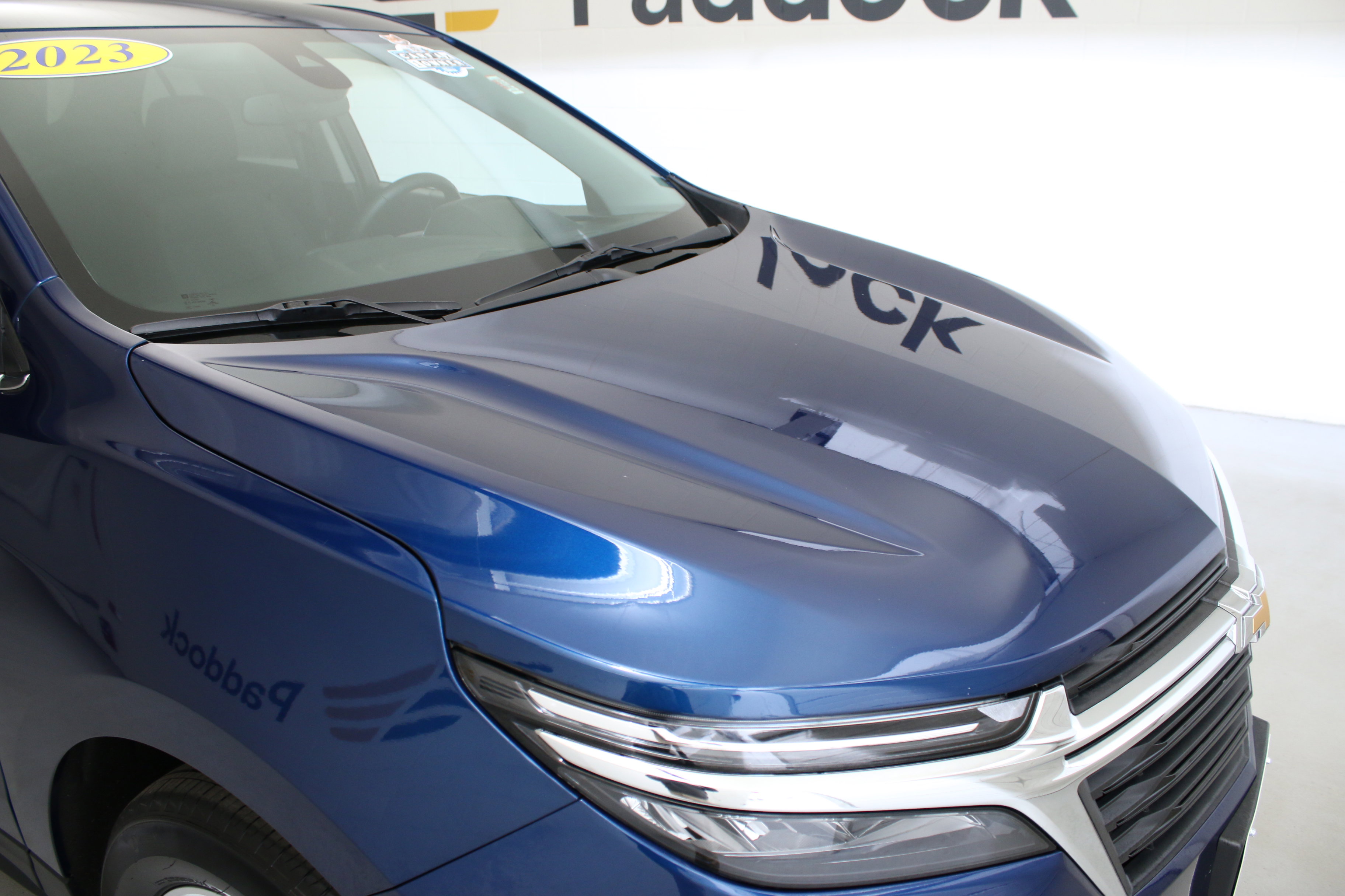 Used 2023 Chevrolet Equinox LT FWD image 12