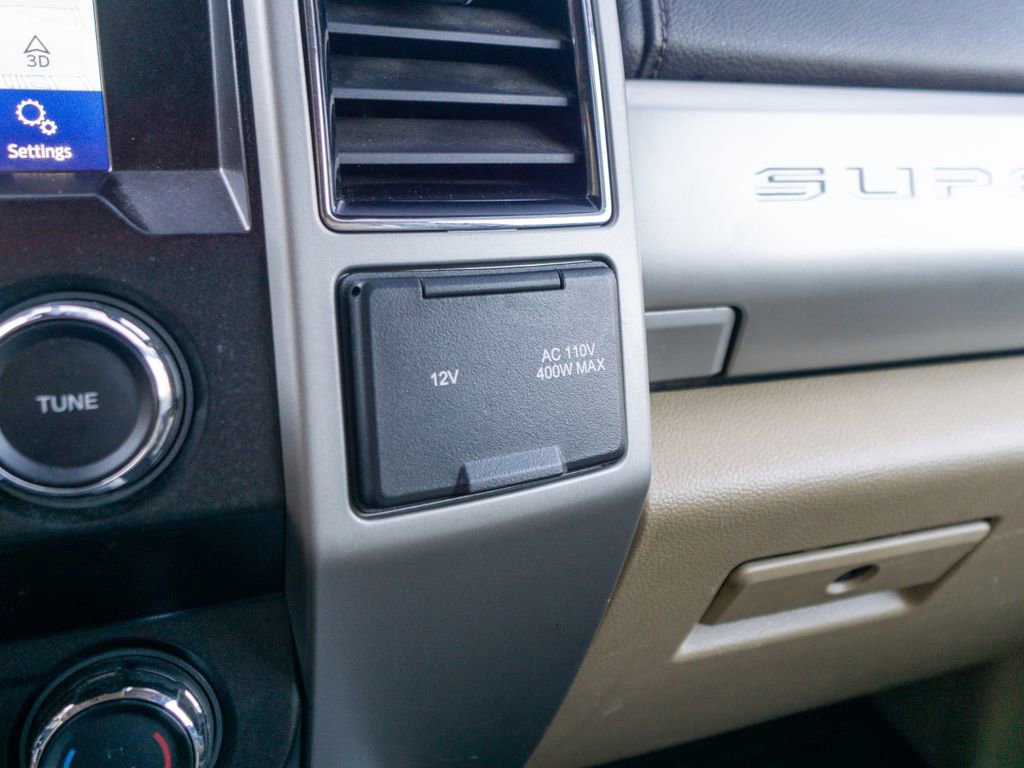 Used 2021 Ford F250 Lariat w/ Chrome Package image 29