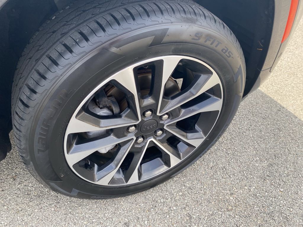 Used 2022 Jeep Grand Cherokee Overland image 7