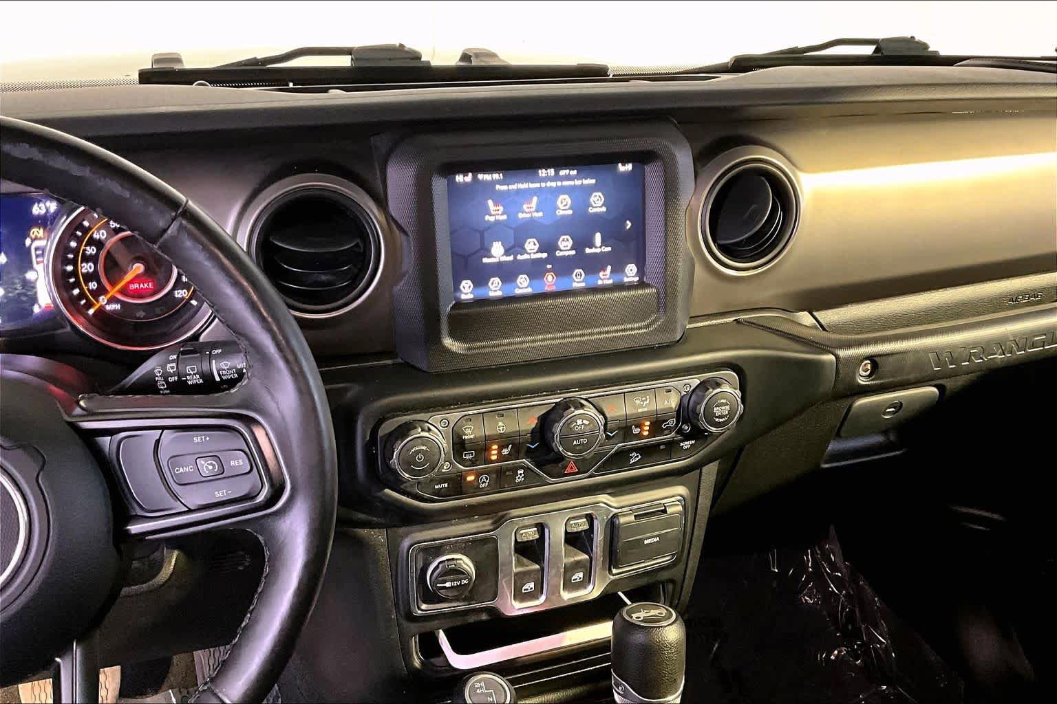 Used 2019 Jeep Wrangler Sport AWD/4WD image 7