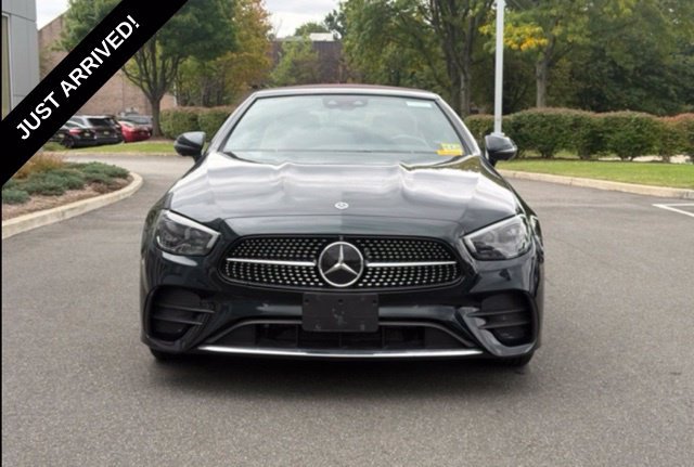 Used 2021 Mercedes-Benz E 450 4MATIC Cabriolet image 2