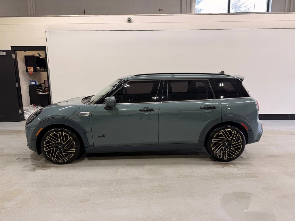 Used 2023 MINI Cooper Clubman S w/ MINI Untold Edition image 2