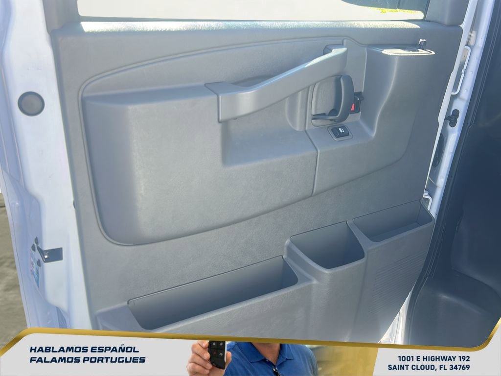 Used 2024 Chevrolet Express 2500 w/ Driver Convenience Package image 13
