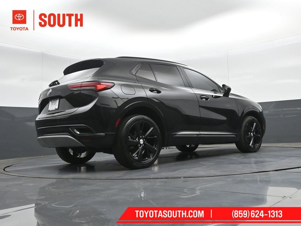 Used 2021 Buick Envision Essence w/ Sport Touring Package AWD/4WD image 36