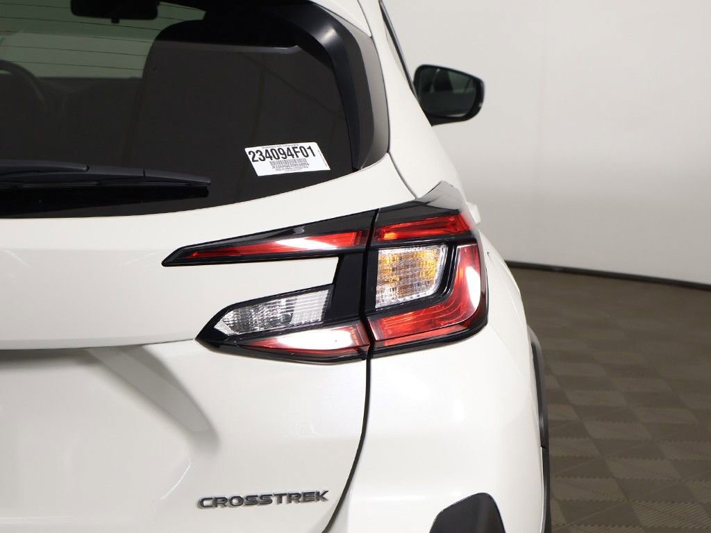 Used 2025 Subaru Crosstrek 2.0i Premium AWD/4WD image 16