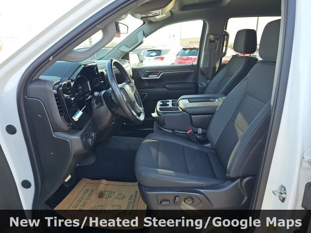Used 2022 Chevrolet Silverado 1500 LT AWD/4WD image 10