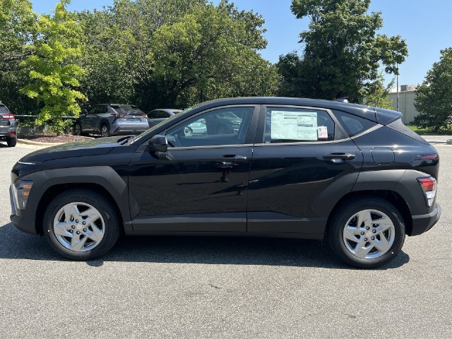 Used 2027 Hyundai Kona SE FWD image 10