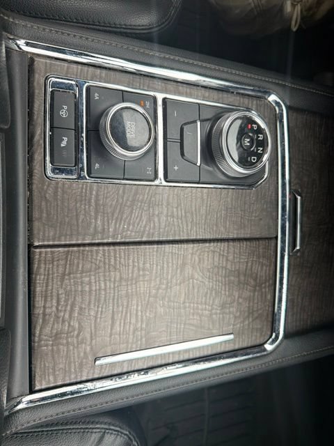Used 2019 Ford Expedition Limited w/ Equipment Group 302A AWD/4WD image 52