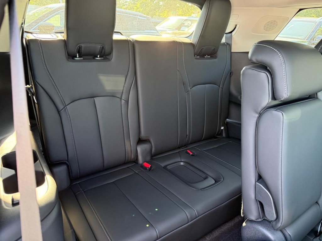 New 2027 INFINITI QX60 Luxe AWD/4WD image 5