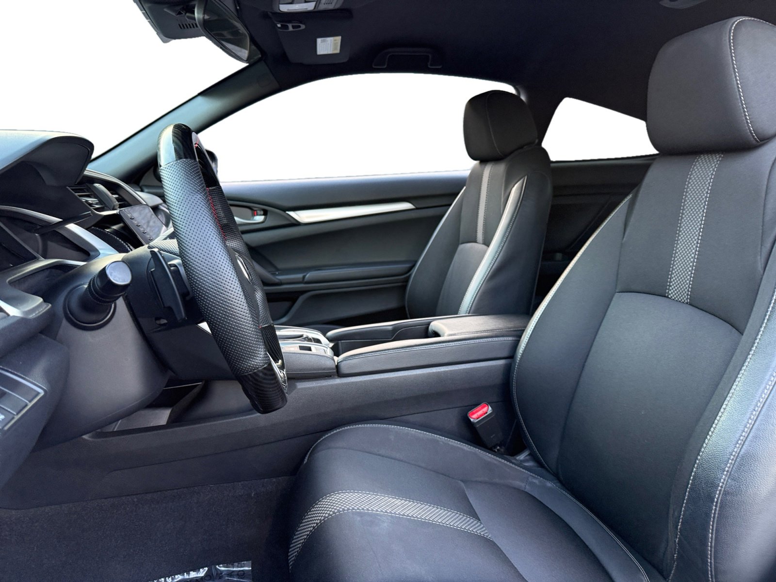 Used 2020 Honda Civic Sport image 9