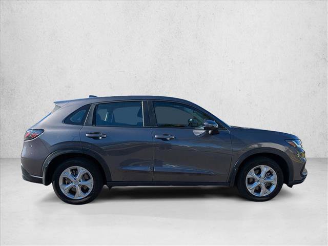 Used 2023 Honda HR-V LX image 5