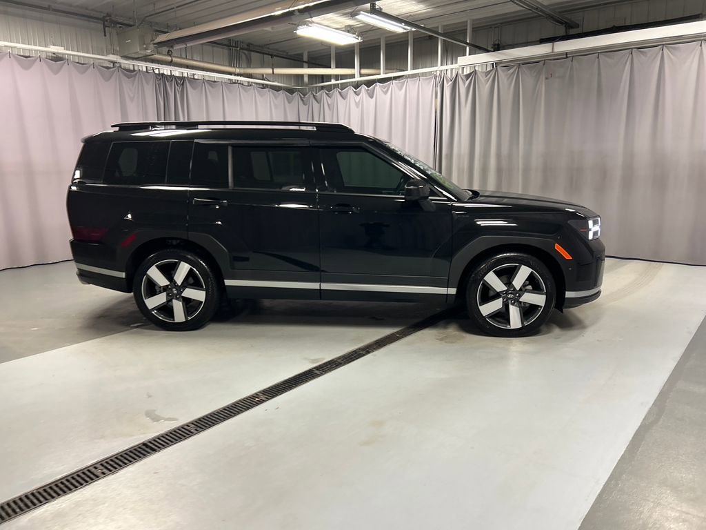 Used 2024 Hyundai Santa Fe Limited image 8