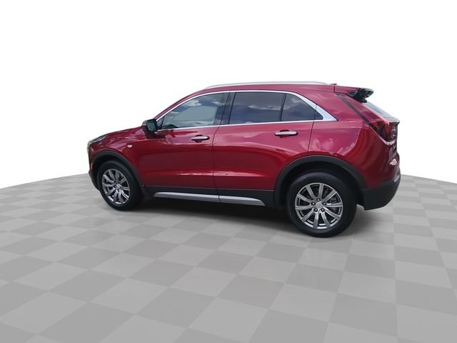 Used 2021 Cadillac XT4 Premium Luxury w/ Cold Weather Package image 6