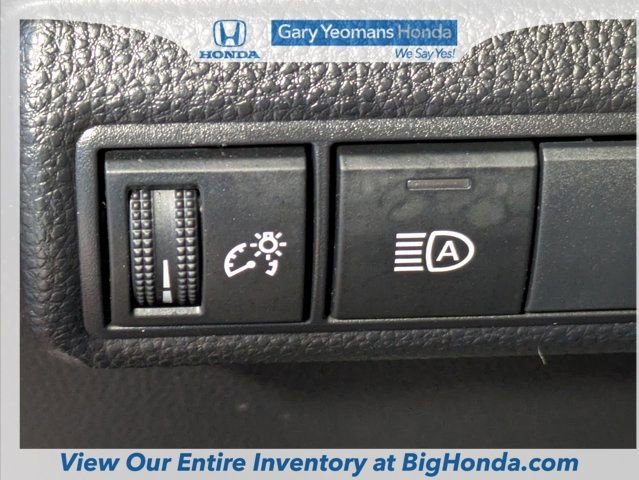 Used 2022 Toyota Corolla LE image 22