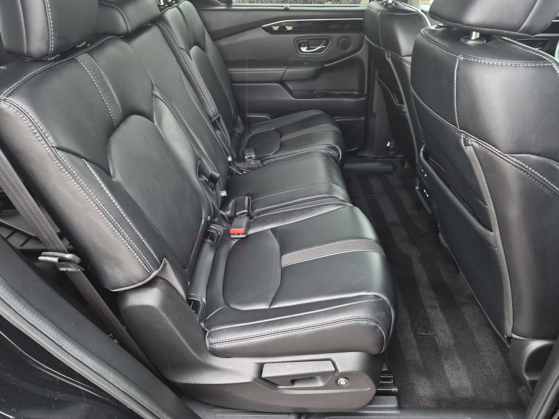 Certified 2025 Honda Pilot EX-L image 29