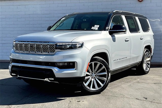 New 2023 Jeep Grand Wagoneer Series II w/ Convenience Group III