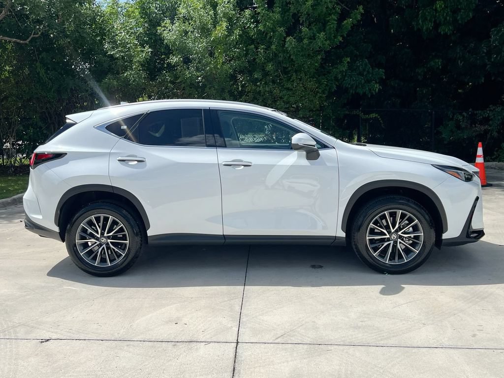 Used 2026 Lexus NX 350 AWD w/ Accessory Package (Z2) image 8