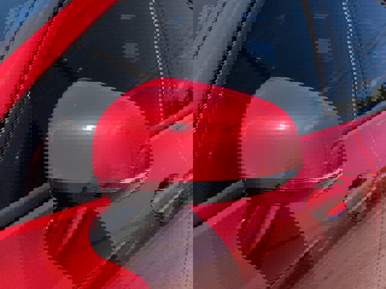 Used 2019 Volvo S60 T5 Momentum image 12