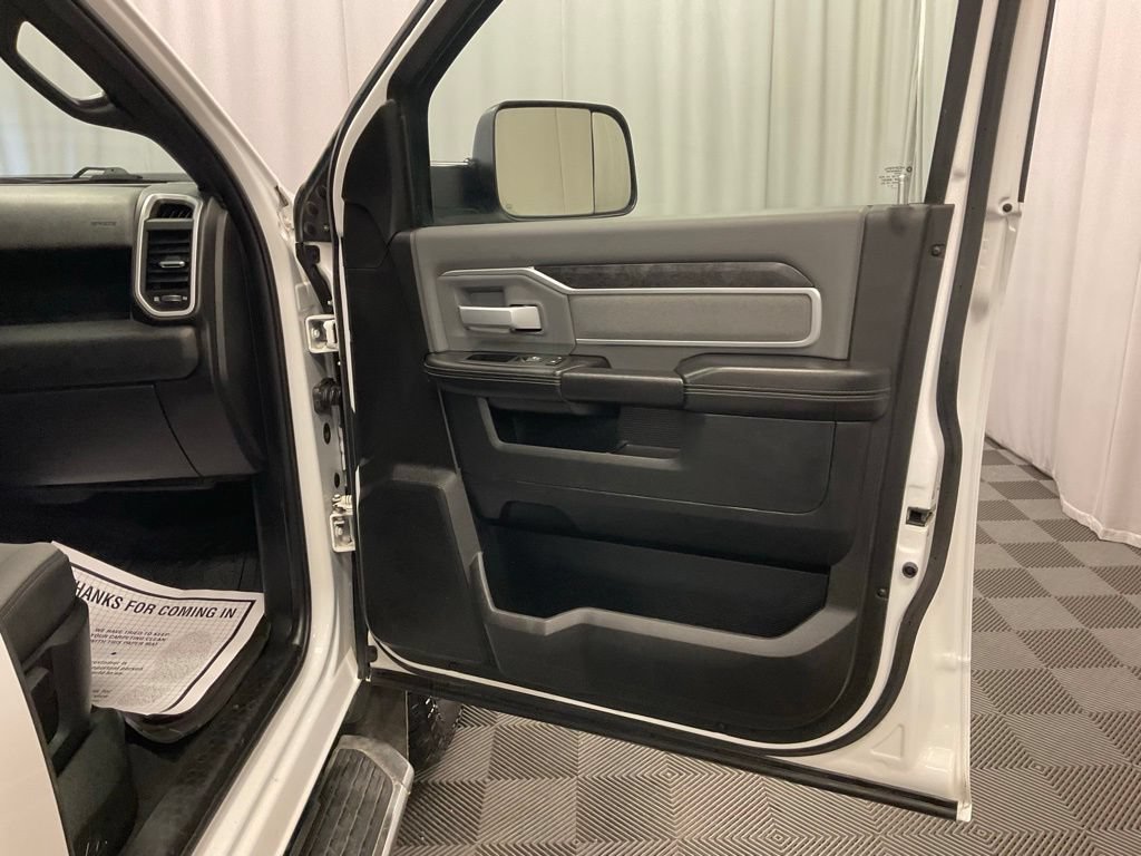 Used 2022 RAM 2500 Big Horn AWD/4WD image 28