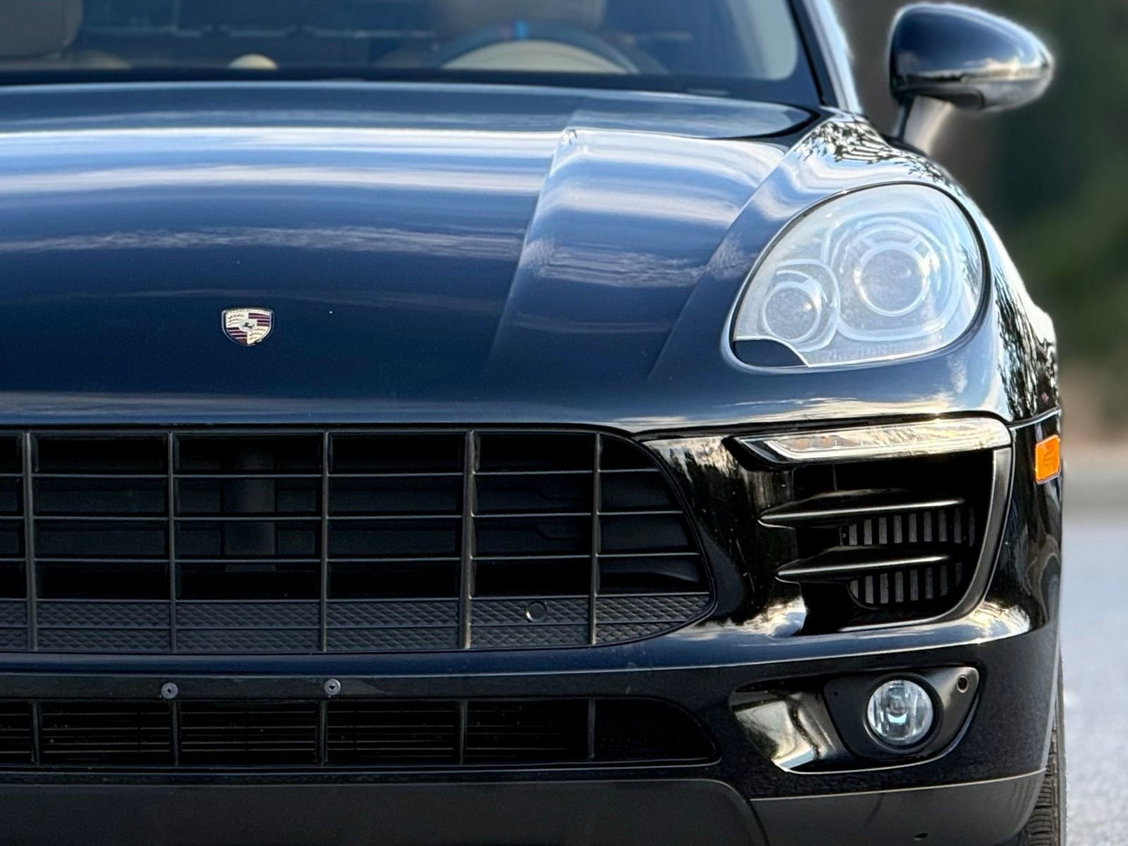 Used 2017 Porsche Macan S image 14