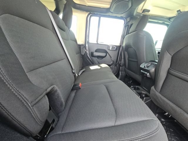 Used 2021 Jeep Wrangler Unlimited Sport AWD/4WD image 15